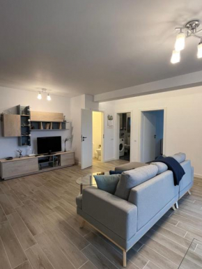 Azzurro Apartment